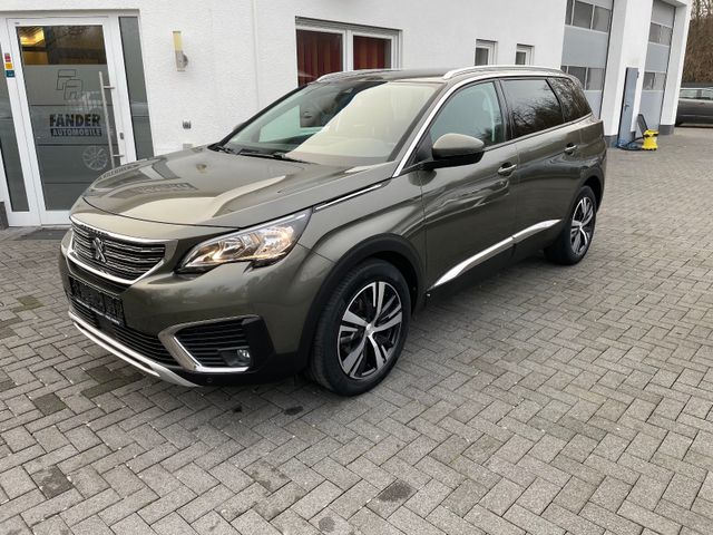 Peugeot 5008 Allure 1.5 HDI Leder Navi 360 Kamera