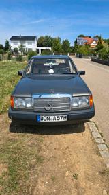 Mercedes-Benz W124 200D | Oldtimer | 214.0... - Mercedes-Benz: W214