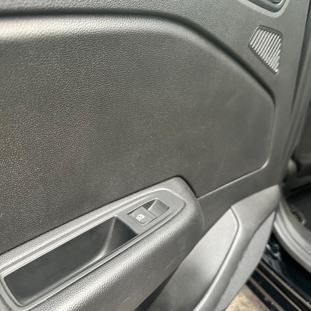 Renault Clio - Bild 9
