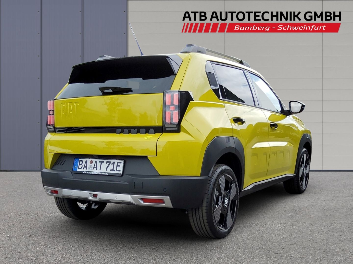 Fahrzeugabbildung Fiat Grande Panda 83 kW La Prima Elektro Sondereditio