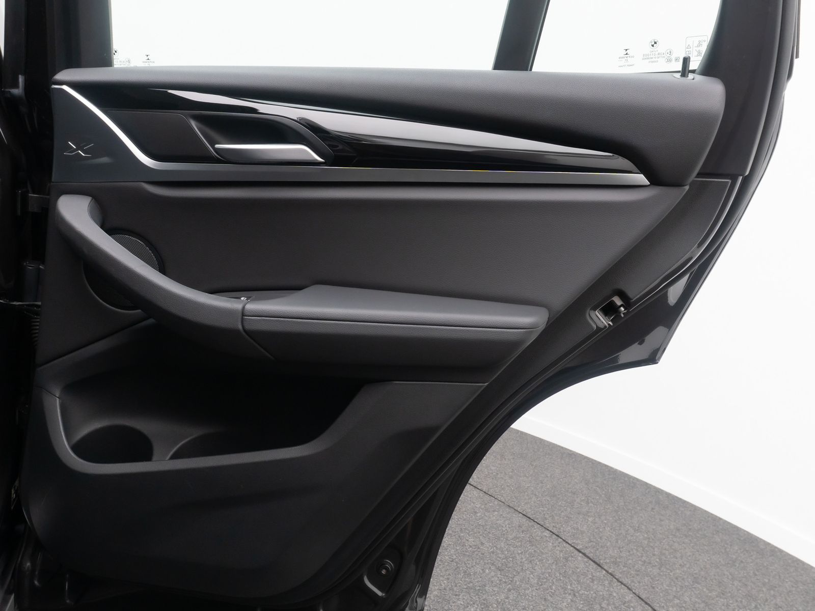 Fahrzeugabbildung BMW X3 xD20d Kamera DAB AHK Leder Sportsitz 19Zoll