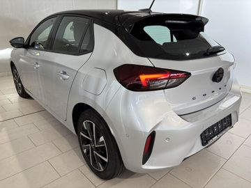 Fotografie 12 des Opel Corsa 1.2 Direct Injection Turbo Automatik GS