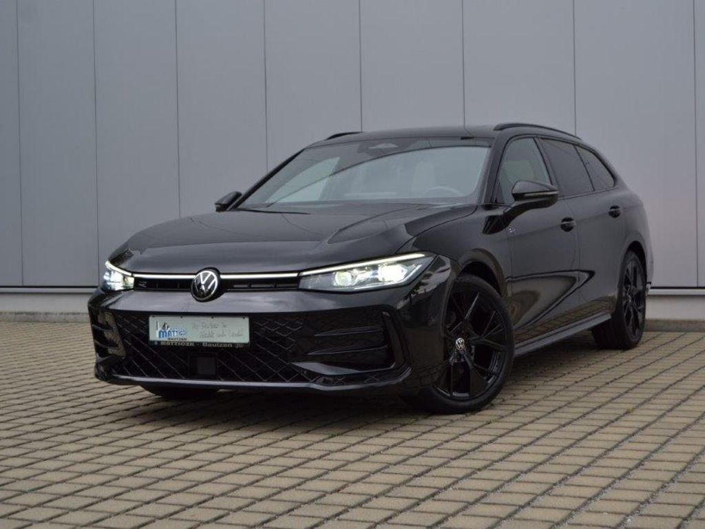 Volkswagen Passat Variant 2.0 TDI DSG R-Line VOLL BLACK-STY foto 2