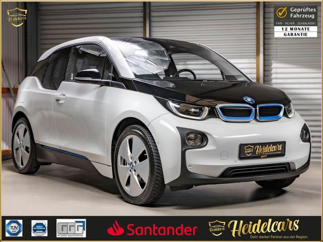 BMW i3 SCHECKHEFT GEPFLEGT