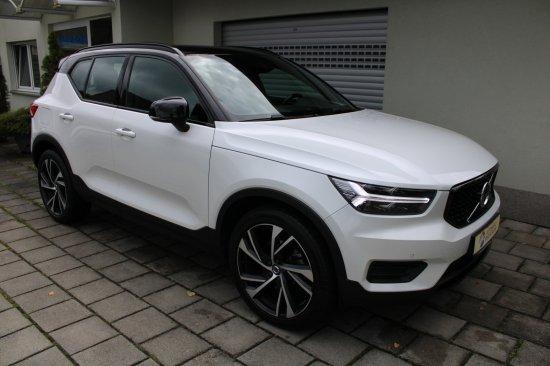 Volvo XC40 D4 AWD Geartronic R-Design Navi LED Alcanta