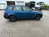 BMW X3 3.0d*xDrive*Vollausstattung*8fachbreift - BMW X3: Limousine