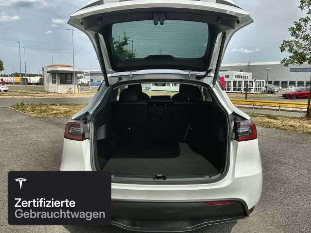 Tesla Model Y Long Range AWD foto 9