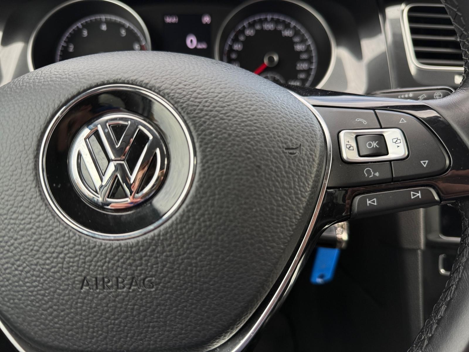 Volkswagen Golf VII 1.4 Xenon Alcantara Sitzheizung PDC