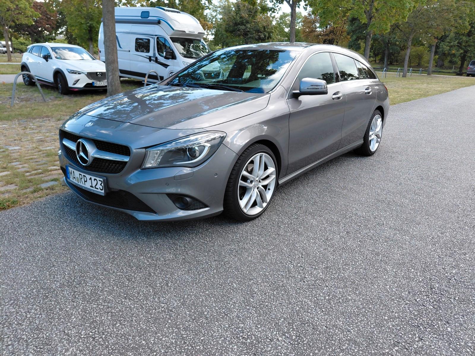 Mercedes-Benz CLA 200 Shooting Brake