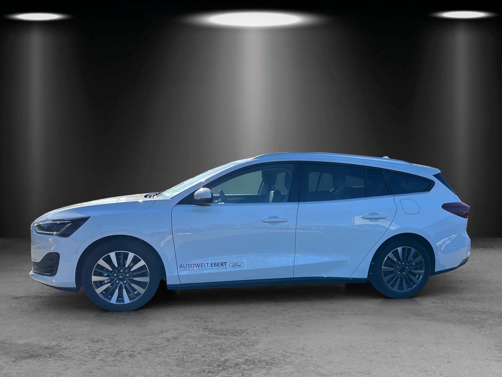 Fahrzeugabbildung Ford Focus Titanium x MHEV LED Schein. B&O Winter Pa.