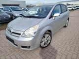 Toyota Corolla Verso 2.2-D4D 7 Sitze - Toyota Corolla Verso in Frankfurt (Main)