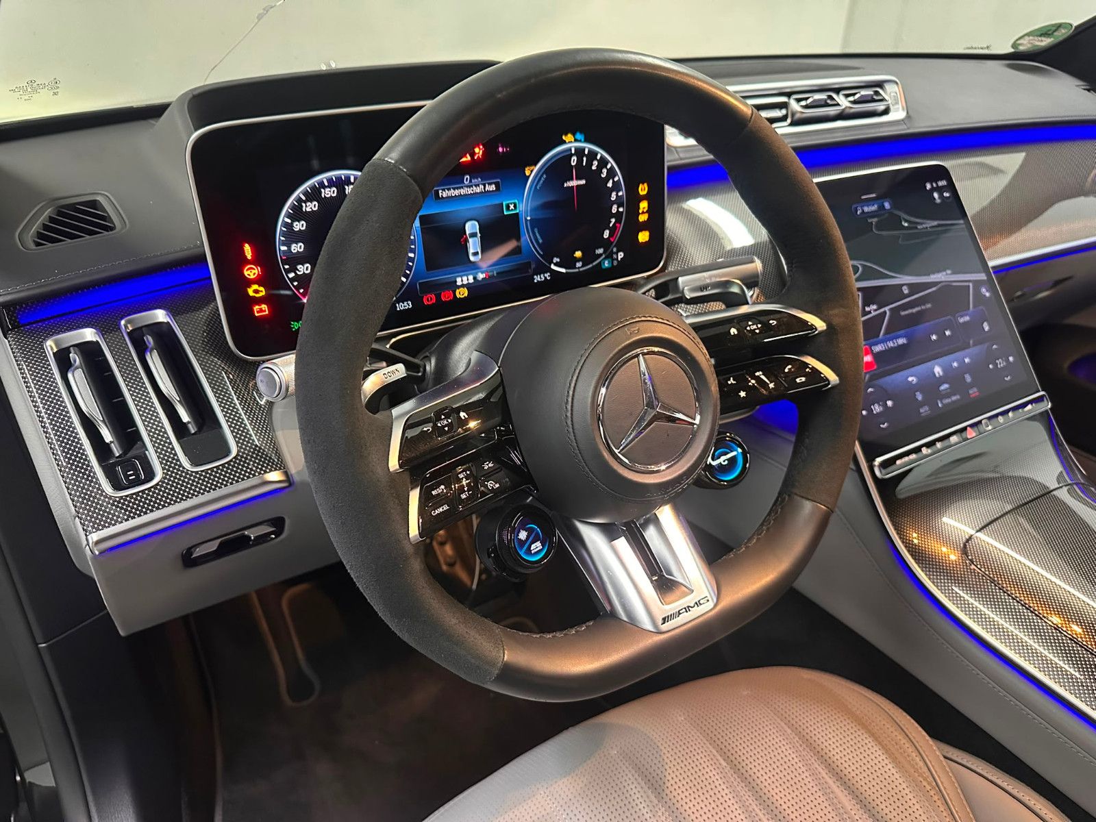 Fahrzeugabbildung Mercedes-Benz S 63 E Performance L *KERAMIK*TV*PANO*MASSAGE*
