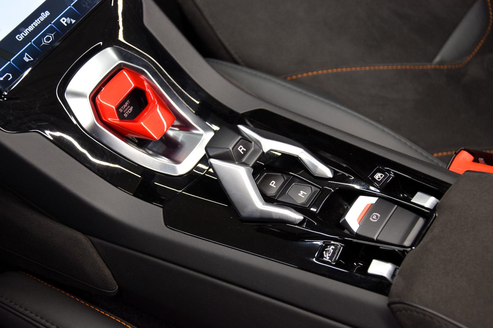 Fahrzeugabbildung Lamborghini Huracán EVO Spyder Carbon Lift Approved +Service