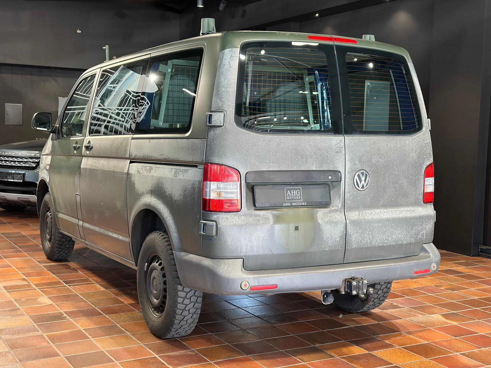 Volkswagen T5 WIDDER 4MOTION ROCKTON SEIKEL BUNDESWEHR OFFR