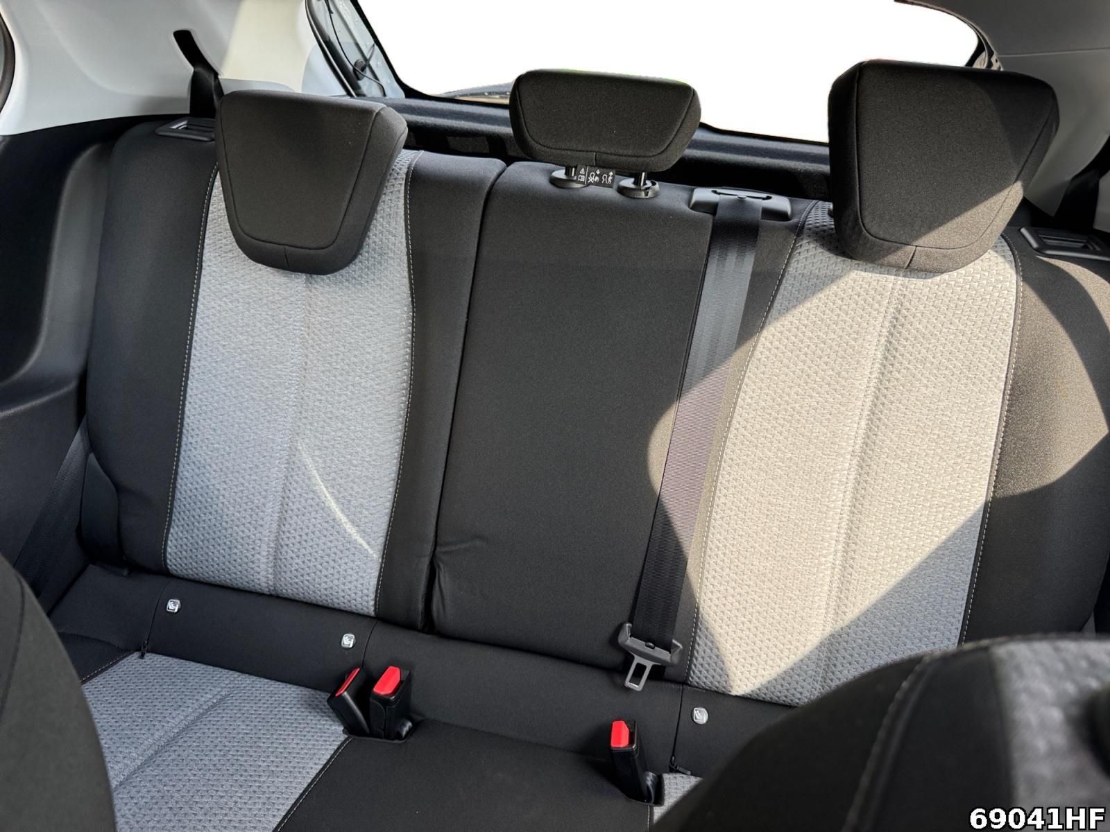 Fahrzeugabbildung Opel Corsa F Elegance 1.2 75PS*Allwetter*PDC*SHZ*