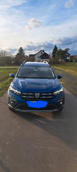 Dacia Jogger TCe 110 Comfort 5-Sitzer Comfort - Dacia Jogger von privat