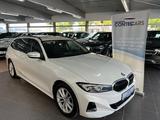 BMW 318 d Touring Driving+Park Assist & Standheizung - BMW 318 Gebrauchtwagen