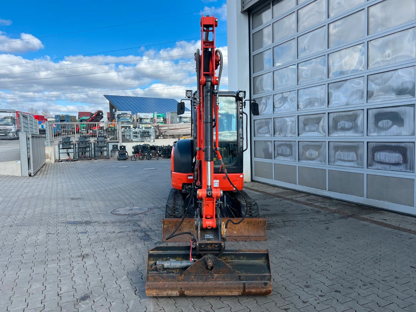 Fahrzeugabbildung Kubota KX 037-4 / nur 531h! / 2024 / hydr. Grabenräumer