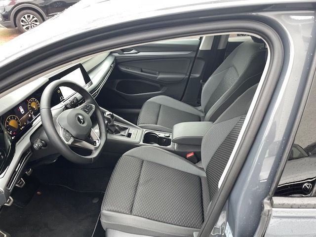 Golf VIII Variant 1.0 TSI Active IQ Drive Navi K