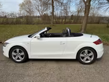 Audi TT Roadster 1.8 TFSI - - Audi TT aus 2010