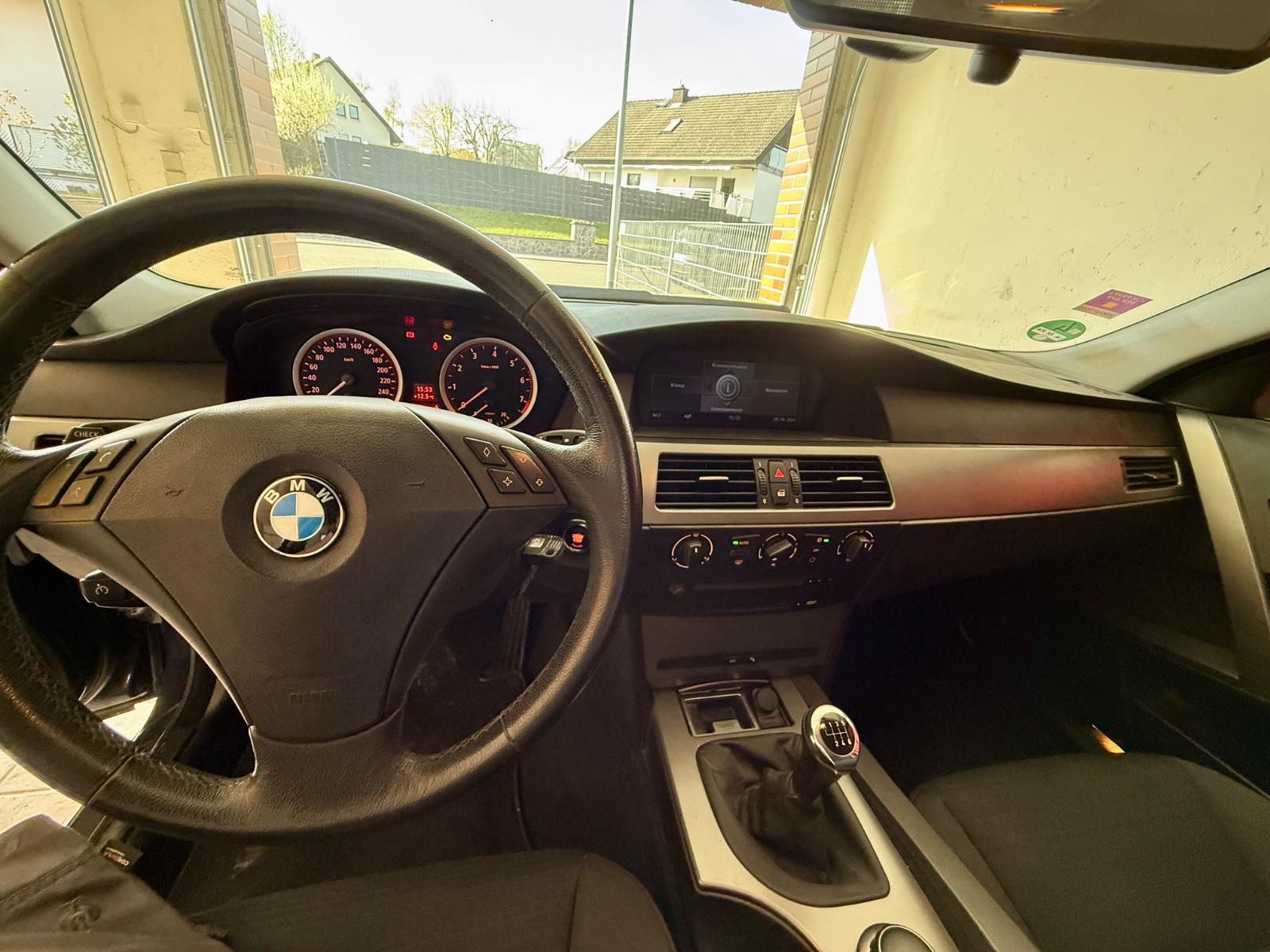 BMW 530i - 8-fach bereift