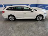 Skoda Octavia Style 2.0 TDI HUD ACC AHK - Skoda Octavia aus 2023