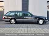 Mercedes-Benz E 200 T-Modell W124 mit Klima + Euro 2 + H-Kennz - gebrauchte Mercedes-Benz E 200 aus dem Jahr 1994