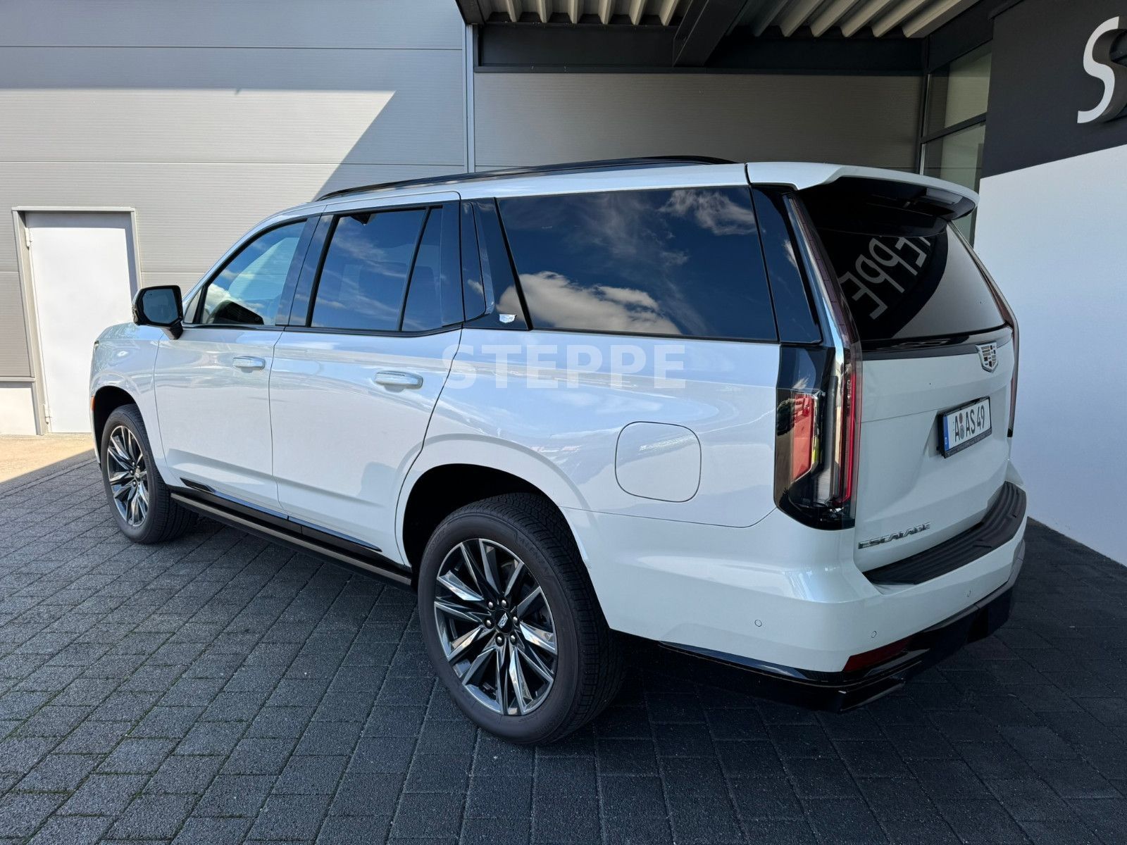 Cadillac Escalade 6.2 V8 Sport Platinum EU-Navi Luftfed.