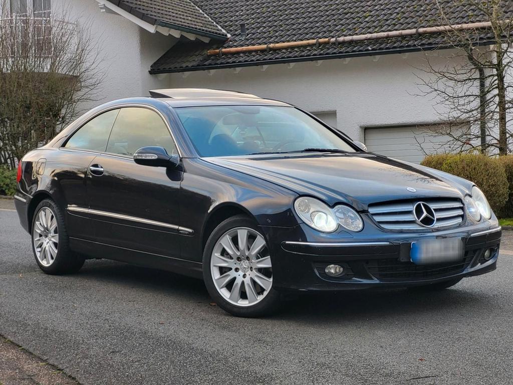 Mercedes-Benz CLK 320