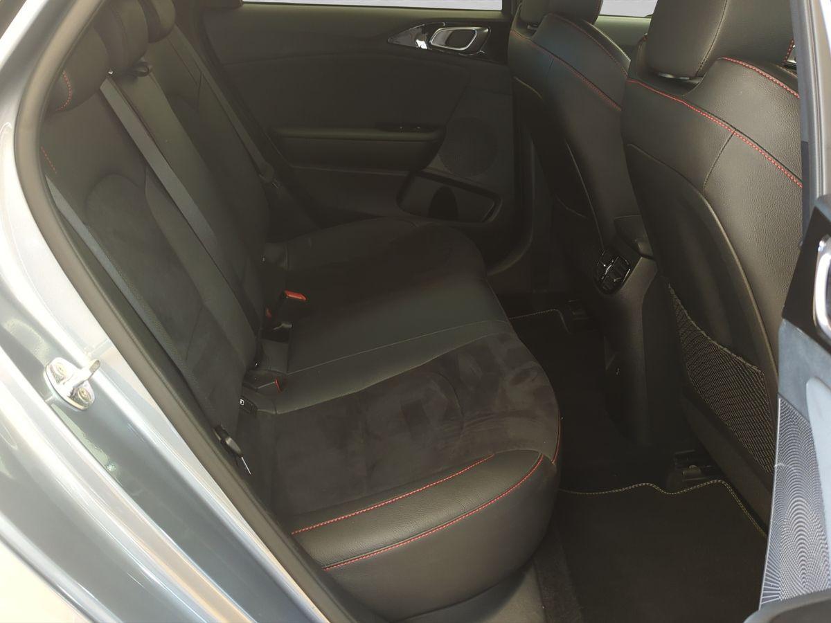 Kia PROCEED 1.6T GT NAVI+LED+KAMERA+CARPLAY+SITZHEIZ