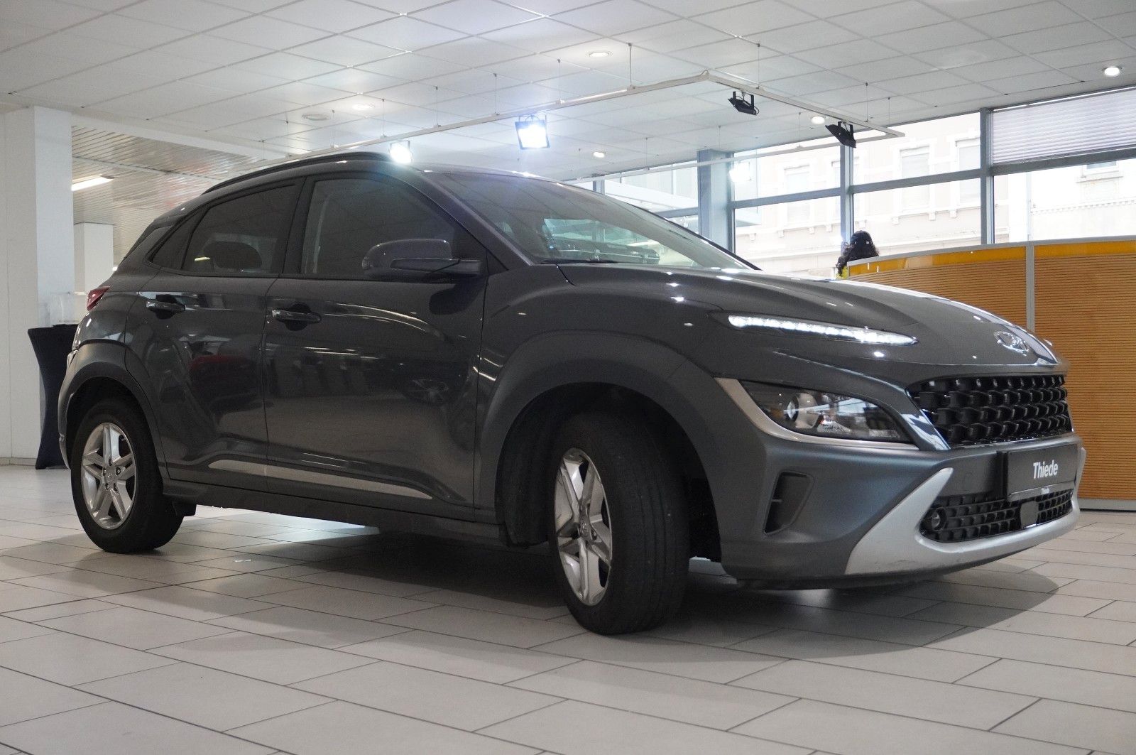 Fahrzeugabbildung Hyundai Kona 1.0 T-GDI STYLE DCT NAVI/LED/KAMERA/VIRTU.