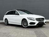 Mercedes-Benz C 400 4Matic 3x Amg Pano Burmester Luftfahrwerk - Mercedes C 400 mit Anhängerkupplung