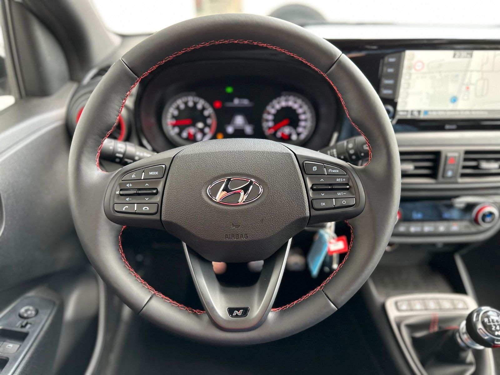 Fahrzeugabbildung Hyundai i10 N-line 1.0l 101PS SHZ/PDC!