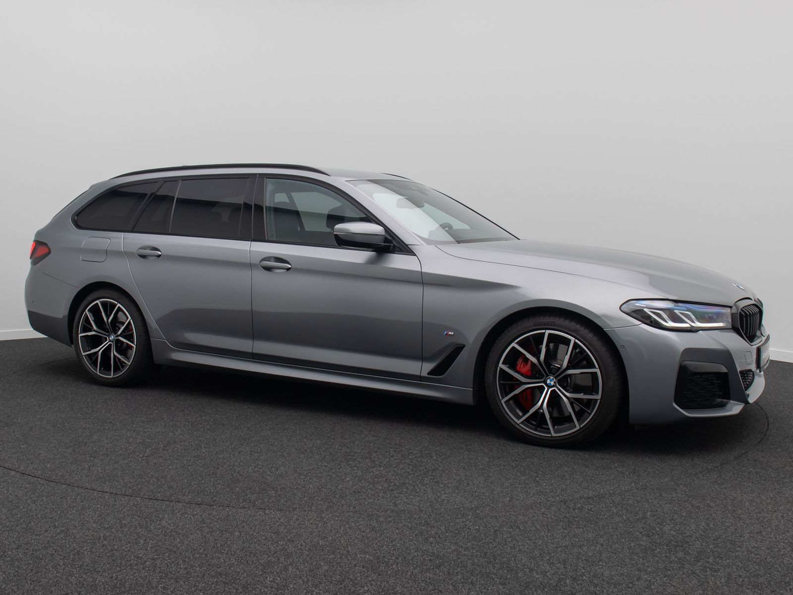 Fahrzeugabbildung BMW 540d xD M Sport Pro Kamera Laser HUD DAB H/K 19"