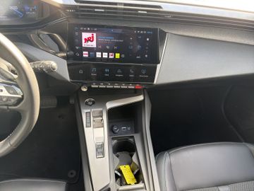 Peugeot 308 SW Allure PT 130 Navi+SHZ+360°+LED+LM