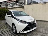Toyota Aygo AYGO x-play touch Kamera Euro 6 - Toyota in Frankfurt (Main): Aygo