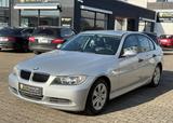 BMW 3 Lim. 320i / AUTOMATIK / KLIMA / NAVI - BMW 320 aus 2005: 320i