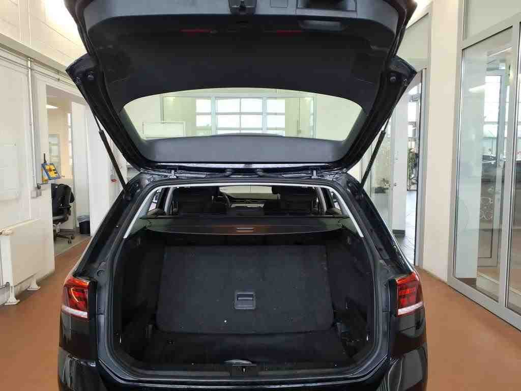 Volkswagen Passat Variant - Bild 11