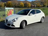 Alfa Romeo Giulietta 1.4 TB 16V - AHK, Panoraama, Kamera - gebrauchte Alfa Romeo Giulietta aus dem Jahr 2010