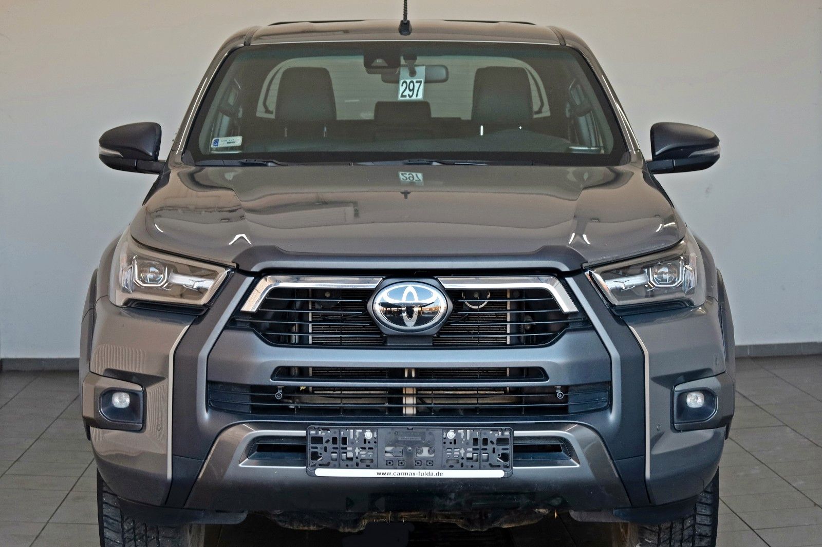 Fahrzeugabbildung Toyota Hilux 2.8 D4-D Invincible,ACC,Kamera,LED,JBL,AHK