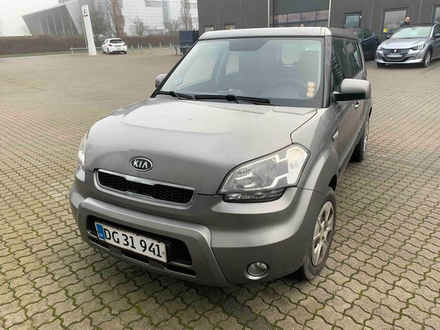 Kia Soul 1.6 CRDi Dream-Team