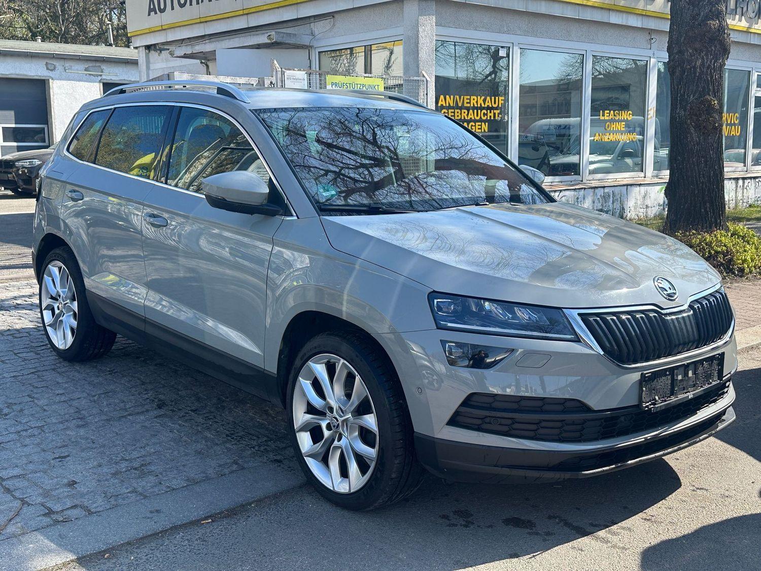 Skoda Karoq 2.0TDi 4x4 ACC-Lane-SideAss-VirtualCock-36
