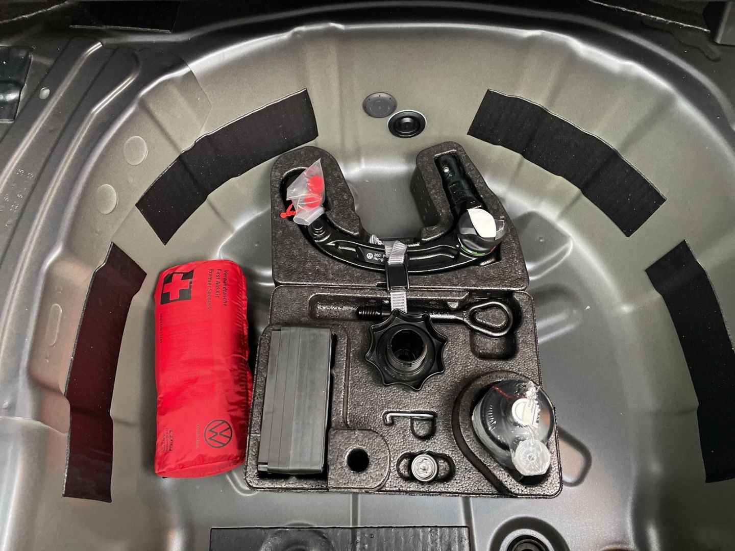 Polo Style 1.0 TSI DSG AHK/Pano/Kamera/Navi/LED