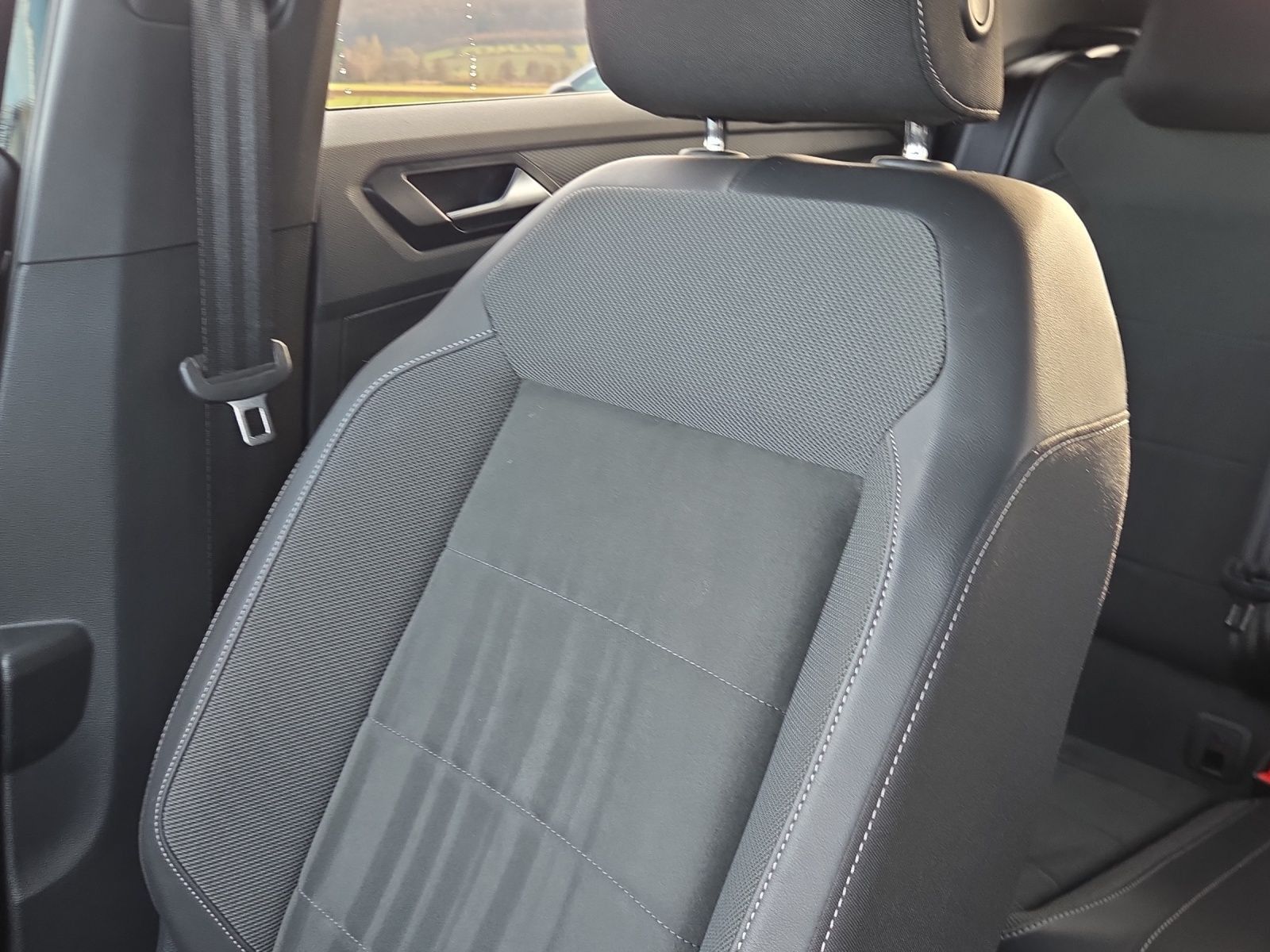 Volkswagen T-Roc - Bild 24