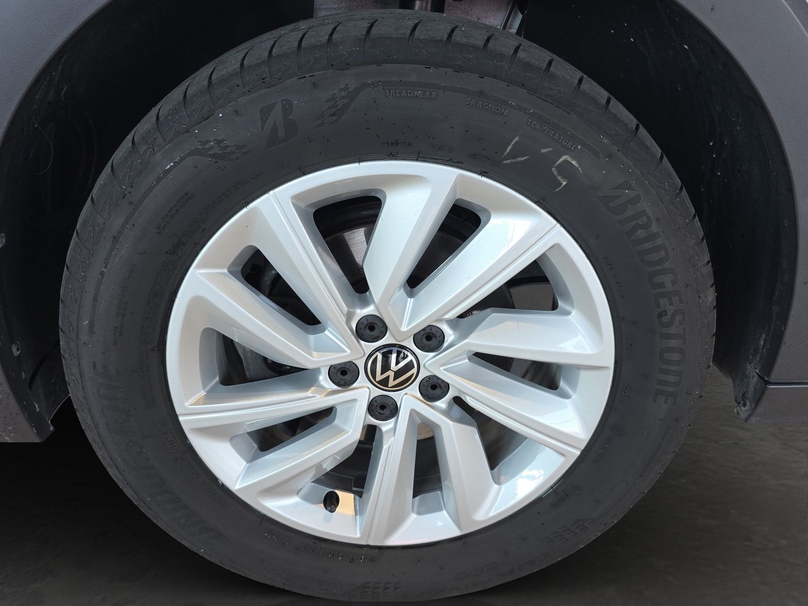 Volkswagen T-Cross - Bild 10