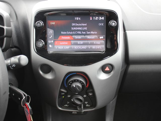 Aygo 1.0 x-Play Kamera*Ganzjahresreifen