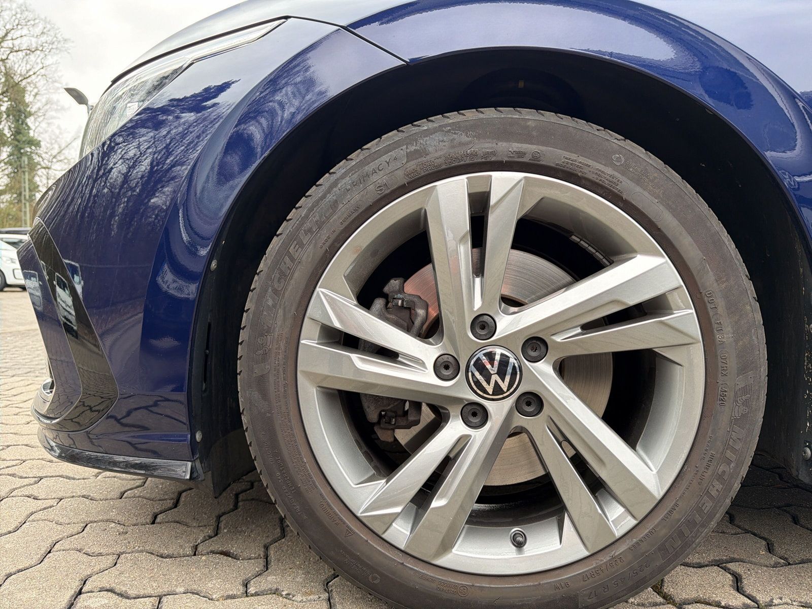 Golf Variant R-Line TDi DSG PANO Navi Matrix