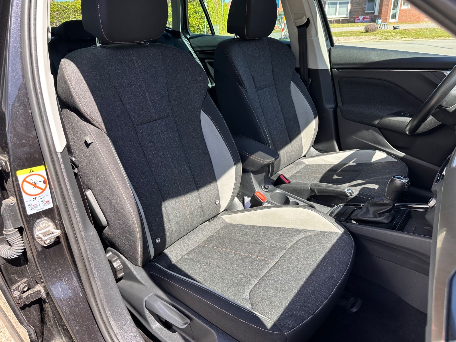 Fahrzeugabbildung SKODA Kamiq 1.5 TSI DSG Style AHK/ACC/LED/Navi/Kessy