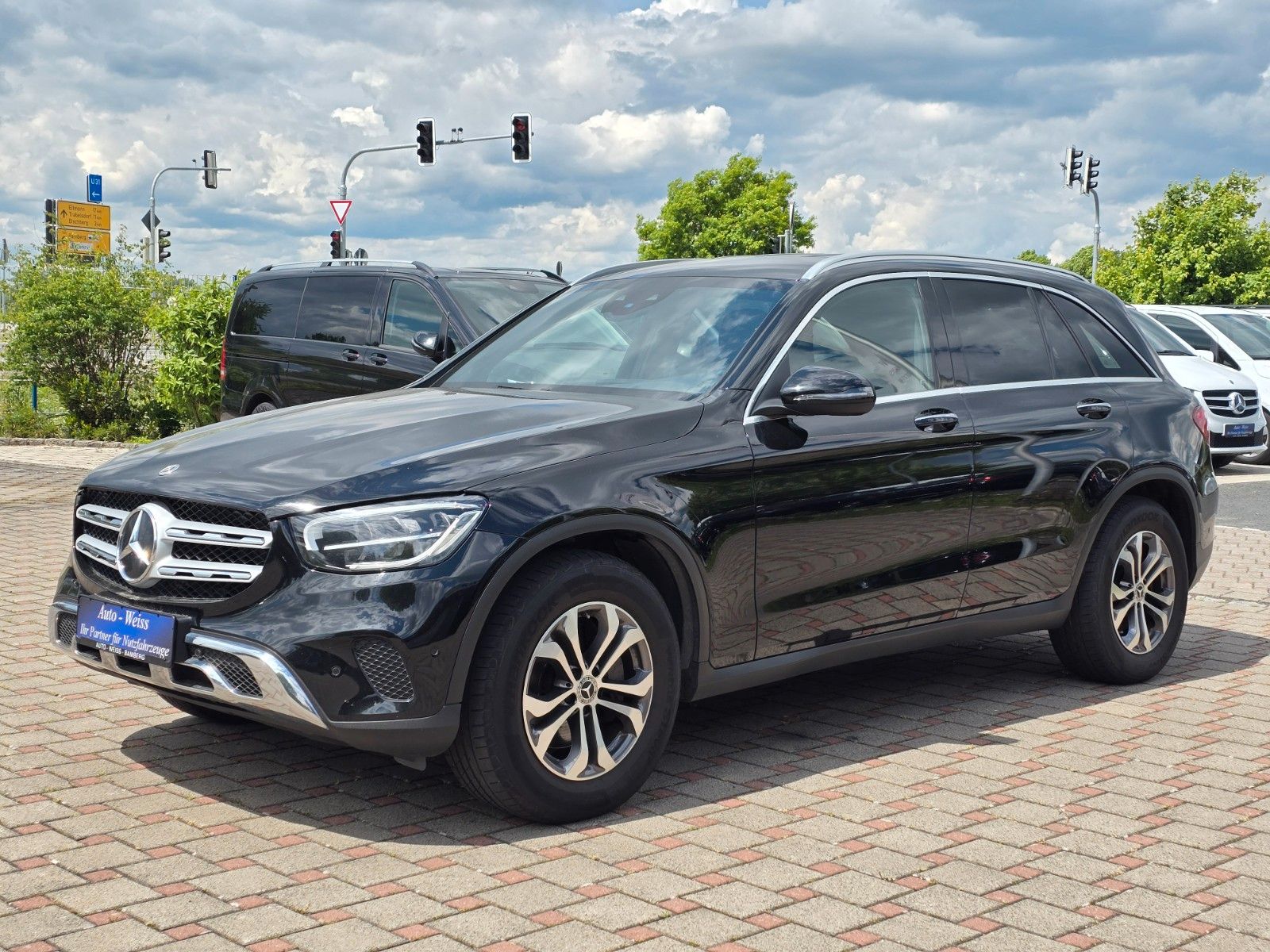 MERCEDES-BENZ GLC 300d.4-MATIC.HUD.StDh.SOUND.MBUX.RFK.1HAND.