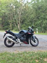Honda CBR 500R mit Tieferlegung - HONDA CBR 500